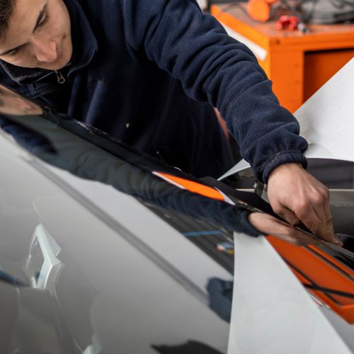 Auto Glass Repair in Orange